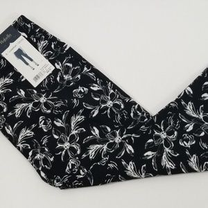 Rafaella Comfort Black Floral Print Size 8